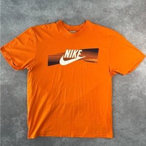 Vintage Nike T-Shirt
X-Large Y2K